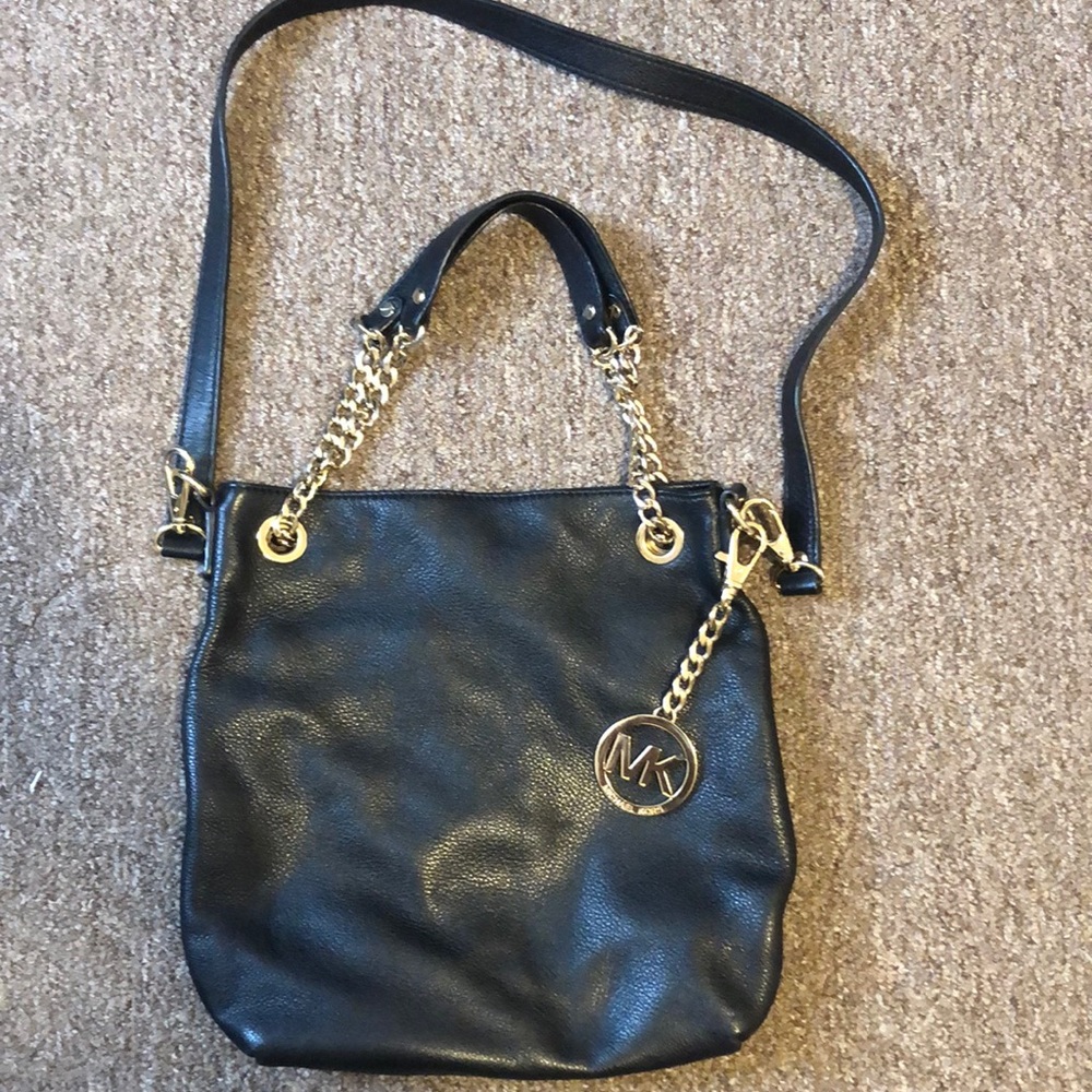 Final: Black Leather Michael Kors CrossBody Bag